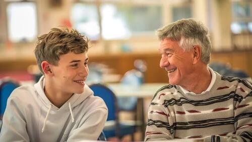 Los nietos o sobrinos-nietos pueden tener un significado especial para los abuelos, vinculado a la idea de trascendencia y continuidad, dicen los expertos (Imagen ilustrativa Infobae)